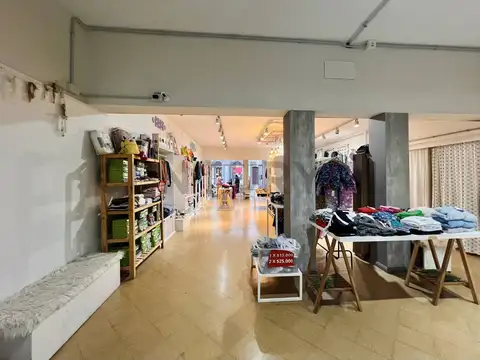 VENTA DE FONDO DE COMERCIO INDUMENTARIA INFANTIL Y JUVENIL EN VENADO TUERTO