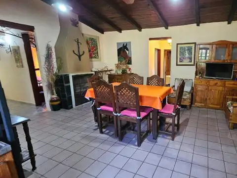 VENTA CASA 3 DORM CON PILETA EN POTRERO DE GARAY