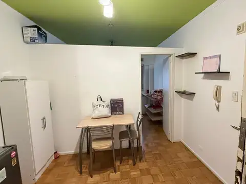 Esmeralda 800, Piso 2