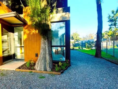 CASA 4 Ambientes VENTA MORENO A ESTRENAR FINANCIA