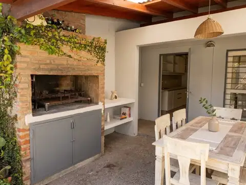 Casa en Venta en Colinas De Vélez Sarsfield, USD 110.000