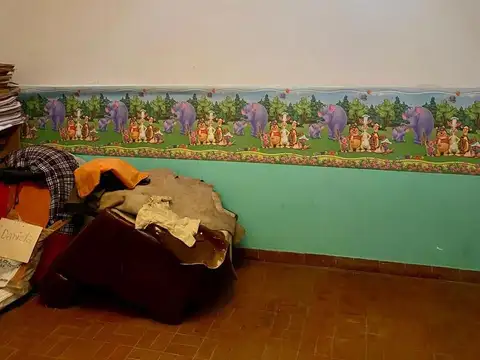 Venta Casa de 3 Ambientes en Berazategui - A Refaccionar