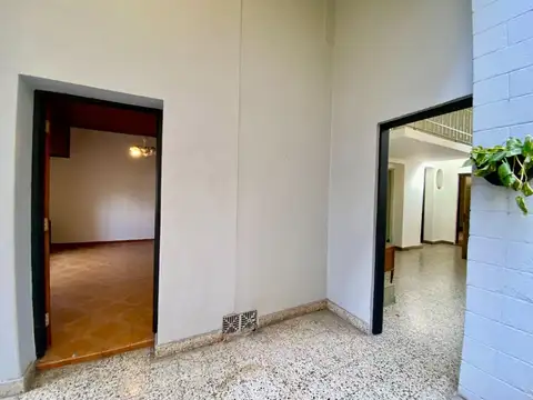 Casa en Venta en Liniers, USD 145.000