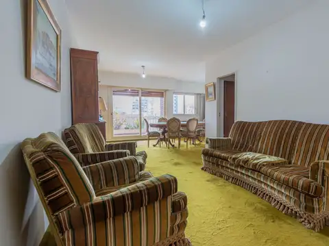 Departamento en Venta en Flores, USD 220.000
