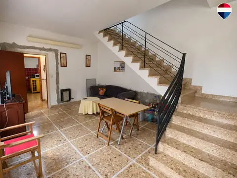 Depto Tipo Casa 3 ambientes con 1 baño