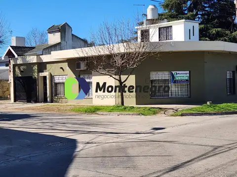 HERMOSA CASA EN VENTA BERAZATEGUI PLATANOS