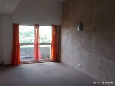 Oficina en Alquiler en Caseros, $ 180.000