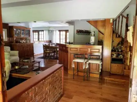 Casa en Alquiler en Martinez, USD 4.800