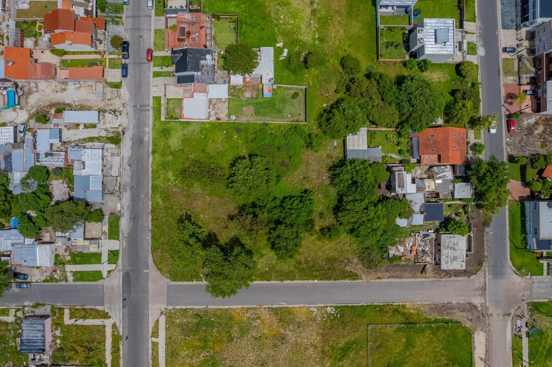 Terreno en el tradicional barrio San Carlos