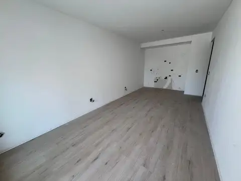 Juan Ramirez De Velasco 600, Piso 1