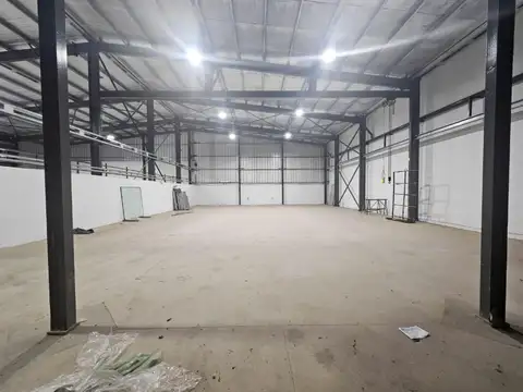 Galpon en Venta 24  mts Fondo