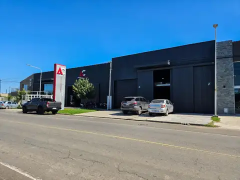 Venta Galpón sobre Av Belgrano, Pérez