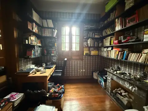 Depto Tipo Casa en Venta 100 años