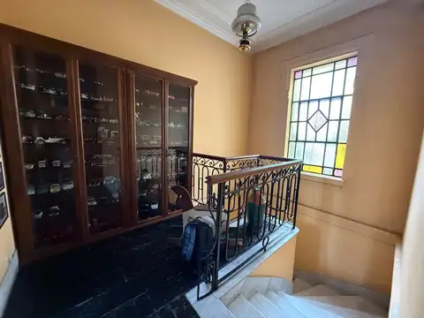 Depto Tipo Casa en Venta de 5 dormitorios