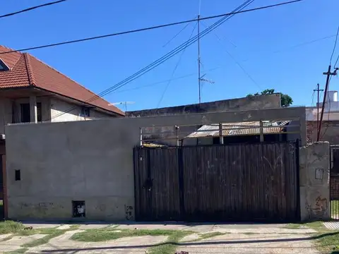 Galpón en Rafael Calzada