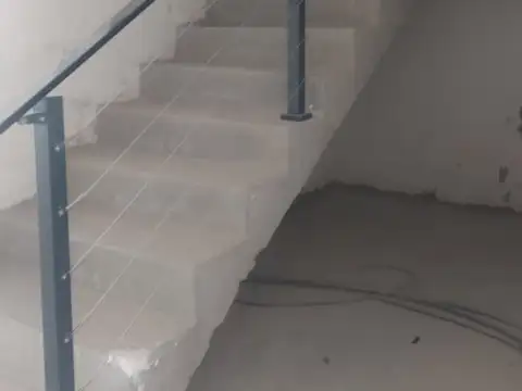 Depto Tipo Casa en Alquiler de 2 dormitorios