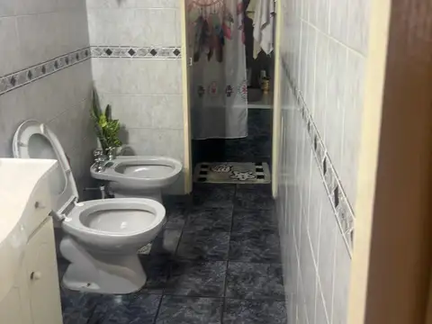 CASA DE 5 AMB LOTE PROPIO