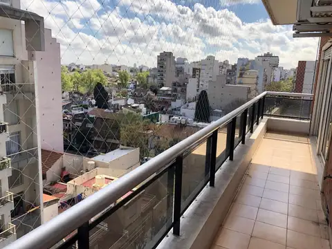 VENTA DUPLEX  3 AMBIENTES  CON TERRAZA QUINCHO, PARRILLA PROPIA VILLA PUEYRREDON APTO CREDITO