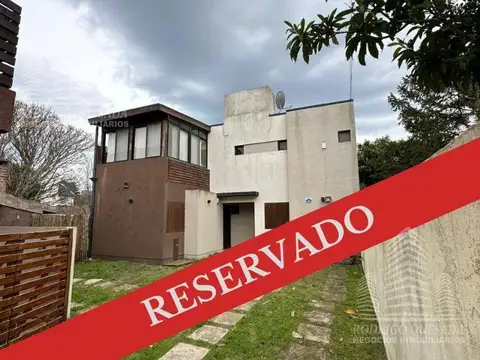 Excelente duplex La Lucila a 2 cuadras del mar 