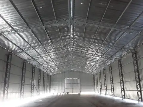 Galpon en Alquiler 200  mts Fondo