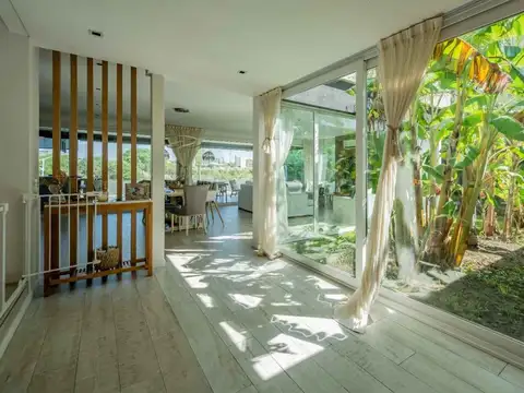 Casa en Venta de 4 dormitorios