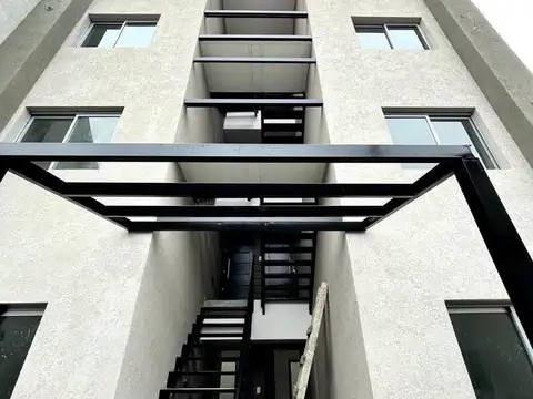 Depto Tipo Casa en Venta A Estrenar