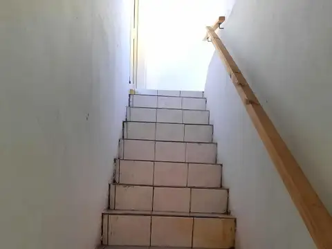 Depto Tipo Casa 3 ambientes con 2 baños