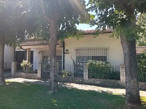 Casa Chalet  en Venta en General Pacheco, Tigre, G.B.A. Zona Norte