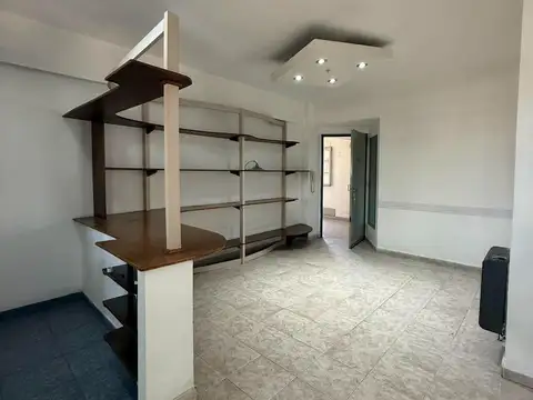 Departamento 2 ambientes Merlo Uso profesional