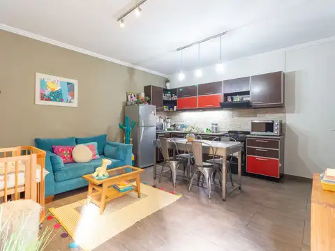 Depto Tipo Casa en Venta de 2 ambientes