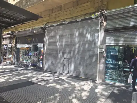 LOCAL EN ALQUILER AV DE MAYO AL 700 EXCELENTE !!!