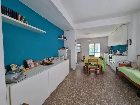 PH de 4 ambientes con doble cochera y Jardín, Florida Oeste