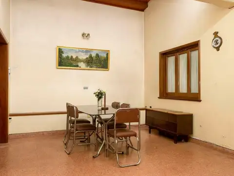 Casa 6 ambientes con 3 baños