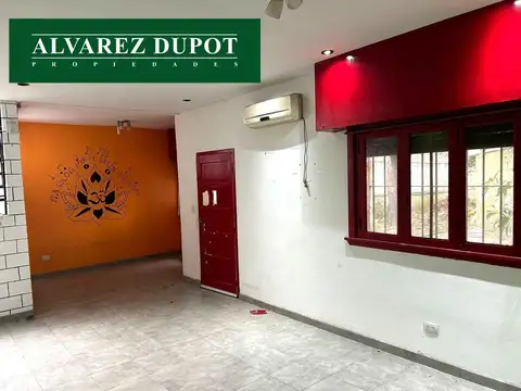Casa en  lote propio
