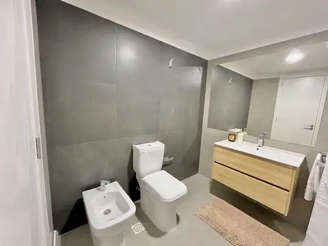 VENTA APARTAMENTO UN DORMITORIO CON PATIO EN BUCEO