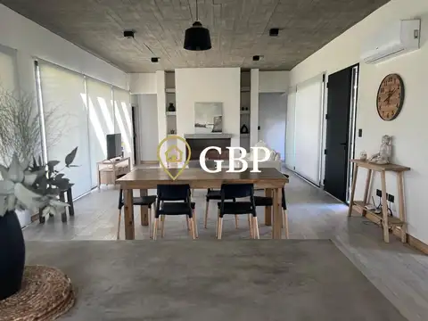 Casa en Alquiler al Noroeste