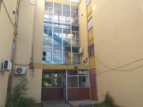 Departamento en el Rucci, 3 dormitorios, 2 piso, 85 m2 cubierto.-amento en  