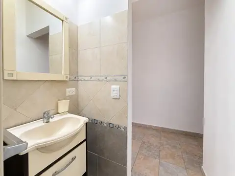 Casa en Alquiler con 1 cochera