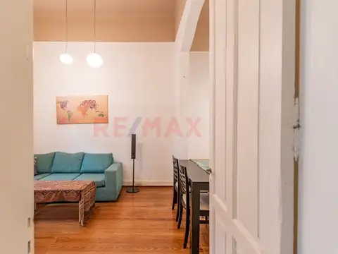 VENTA - Casa 4 ambientes c/ patio -  Liniers