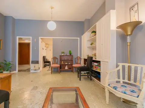 Departamento en Venta en Balvanera, USD 141.000