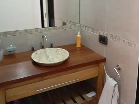 Casa 6 ambientes con 3 baños
