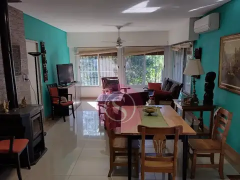 Casa en Venta en Loma Verde, USD 225.000