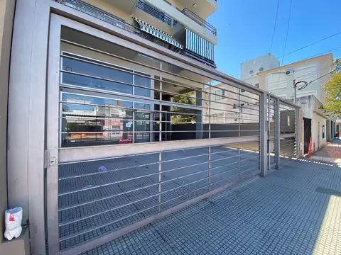 Oficina en Venta en Pilar Centro, USD 145.000