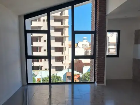 A ESTRENAR  CON VISTA AL MAR