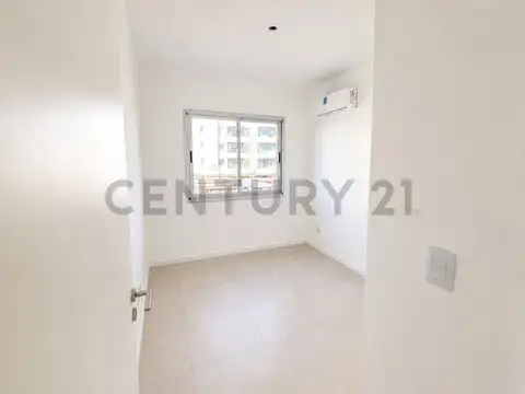 DEPARTAMENTO 3 AMBIENTES CON JARDIN PRIVADO EN PILAR LAGOON