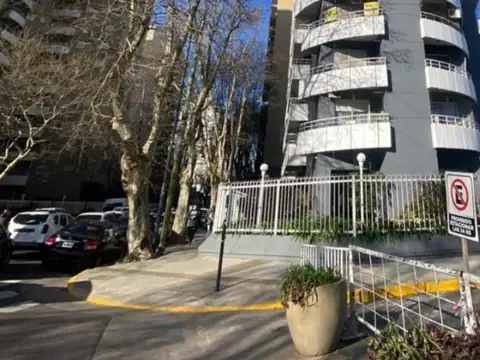 Avellaneda  e/ Perseverancia y 14