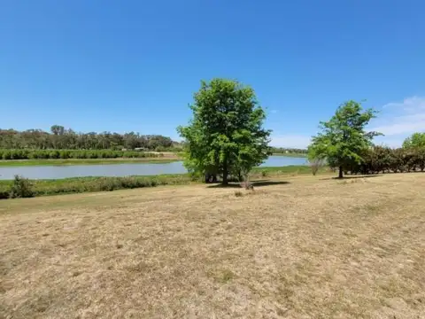 Lote Con Bajada Al Rio En El Solar De Victoria, Uno De Los Ultimos  