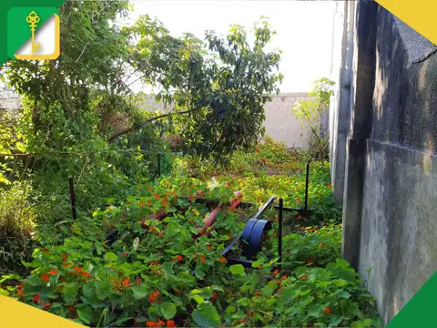 Terreno en Venta en Villa Ballester, USD 105.000