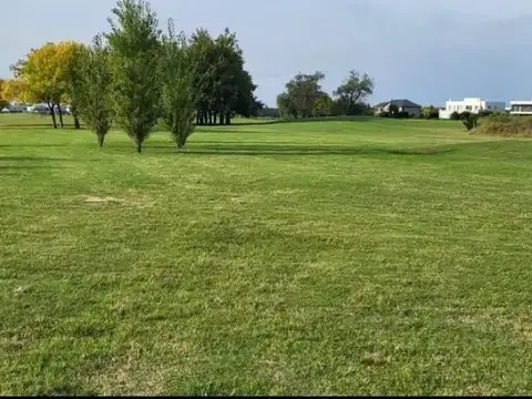 Venta Terreno de 980 m2 al golf en Haras Santa Maria, Escobar