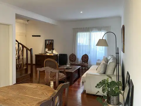 Depto Tipo Casa en Venta de 3 dormitorios
